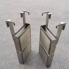 Cestelli in titanio galvanico Gr5 M009